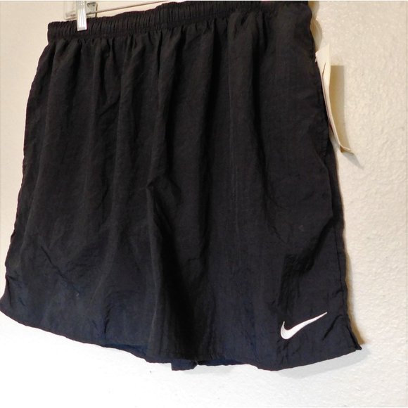 Nike Running Shorts XXL Black White Swoosh Elastic Waist Mesh Lining NEW - Picture 2 of 8